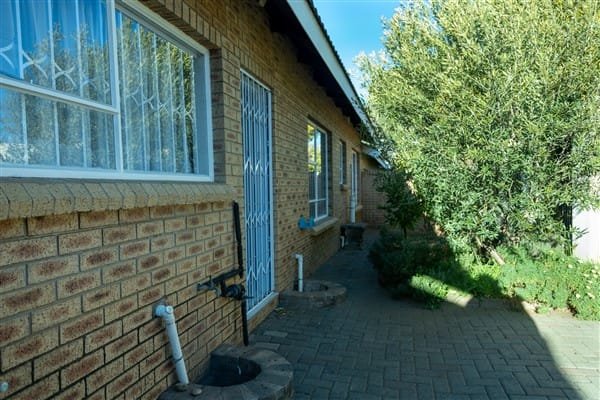 3 Bedroom Property for Sale in Waverley Free State